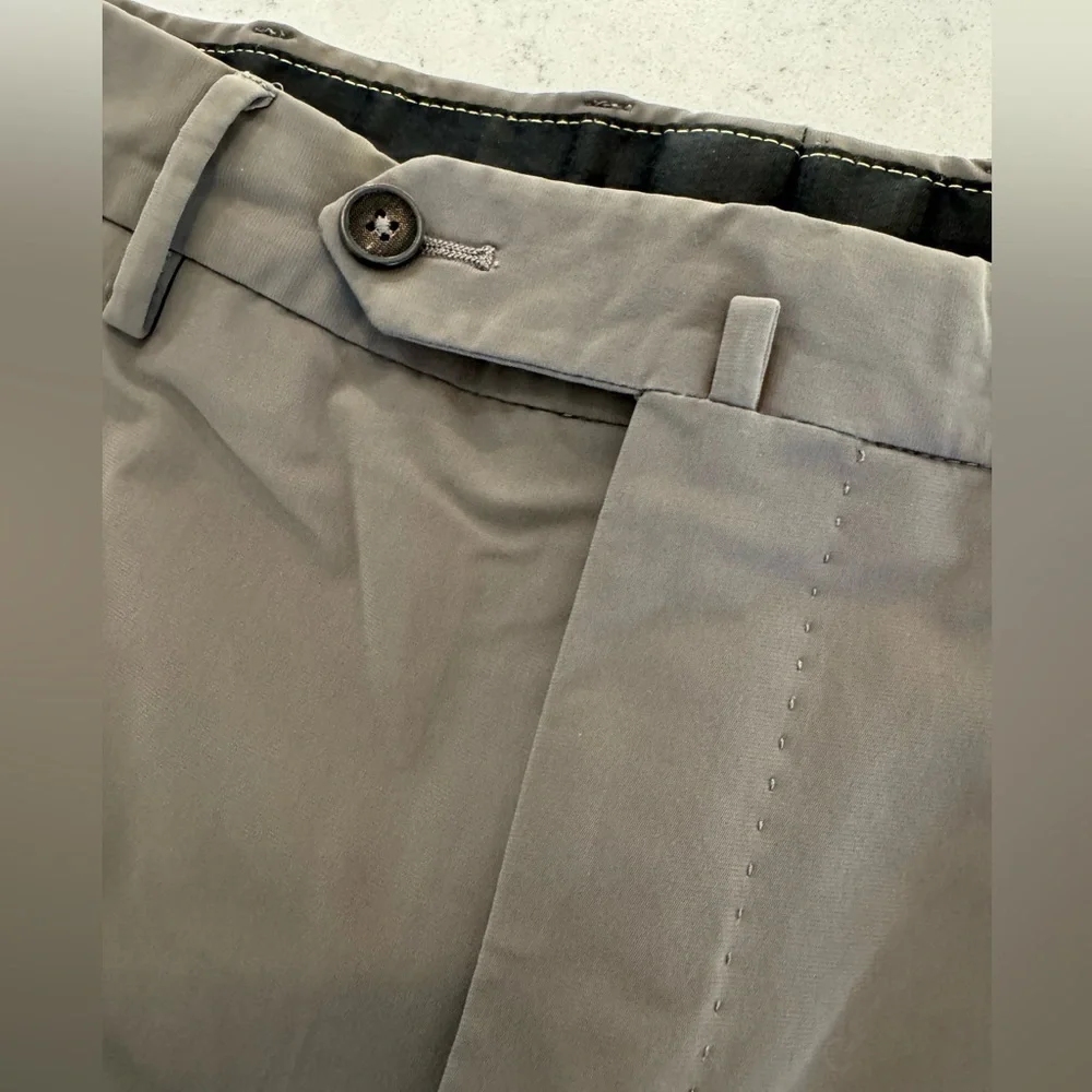 PT01 Kinetic Active Lux Trouser Pants in Tan Men’s Size 32 zip pockets